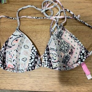 Victoria’s Secret teeny weenie string bikini top M